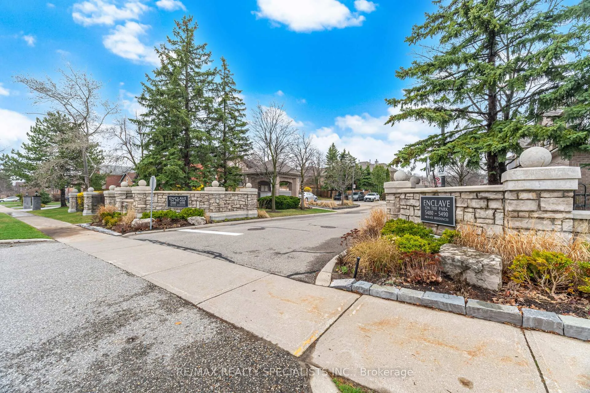 Front of Unit 73, 5480 Glen Erin Drive