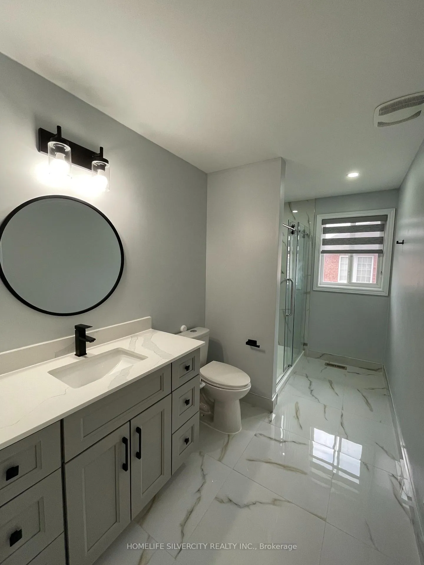 Photo 17 of 4 Runnymede Crescent, Brampton, Sandringham-Wellington — HOMEH