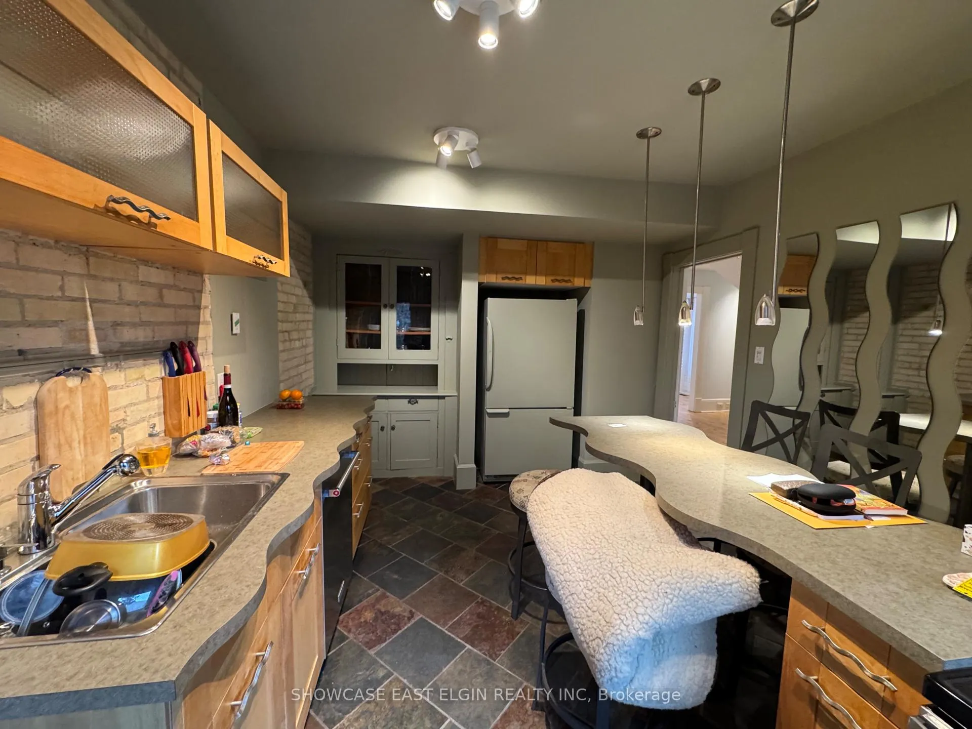 Photo 6 of 62 Centre Street, Aylmer — HOMEH