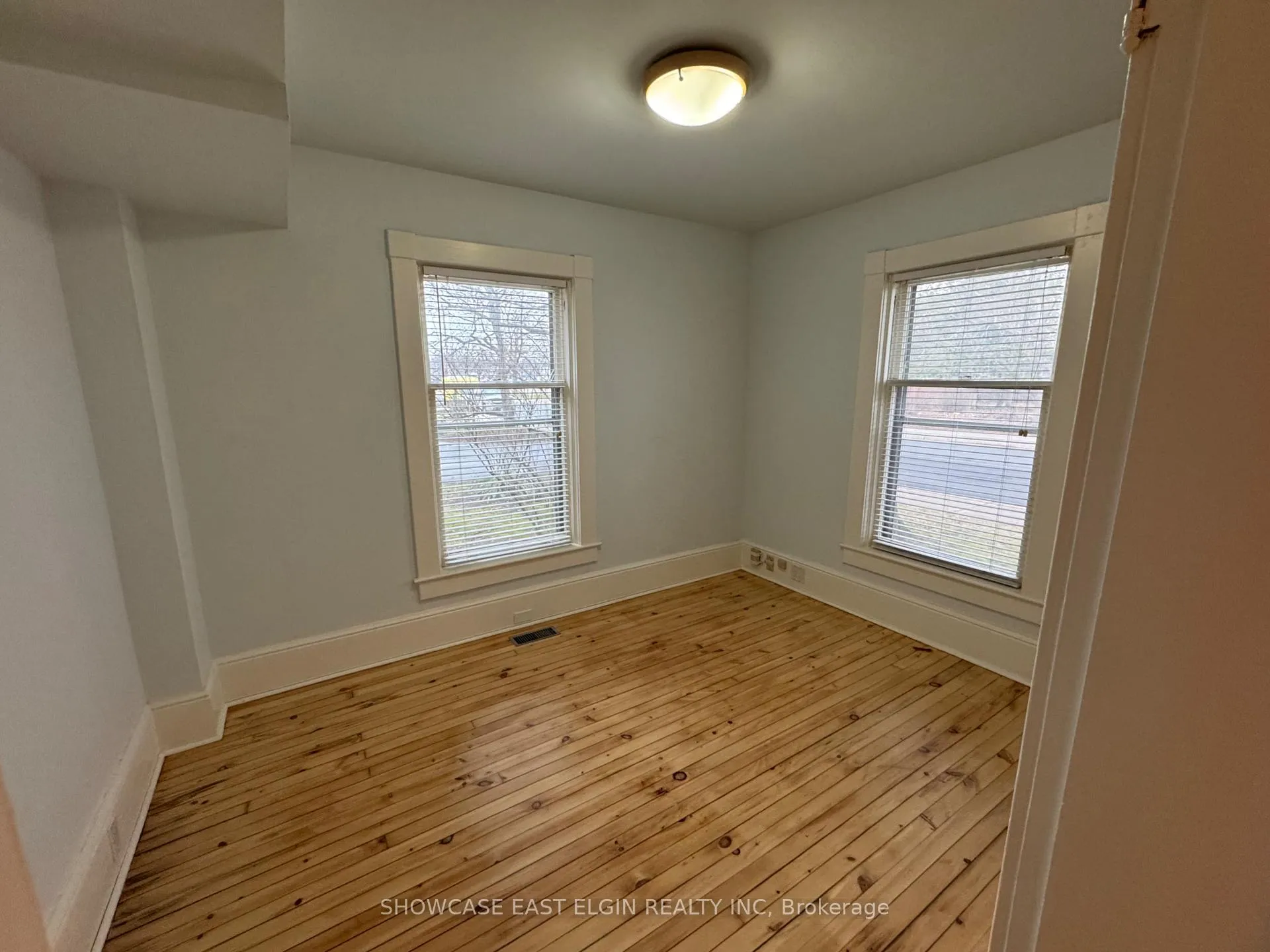 Photo 8 of 62 Centre Street, Aylmer — HOMEH