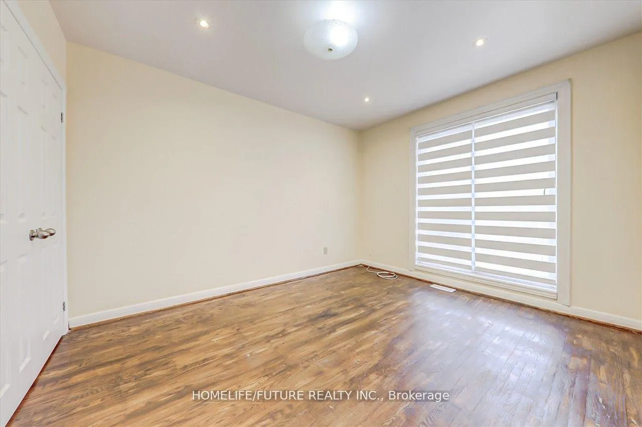 Photo 17 of Unit Main, 28 Sharbot Avenue, Scarborough, Woburn — HOMEH