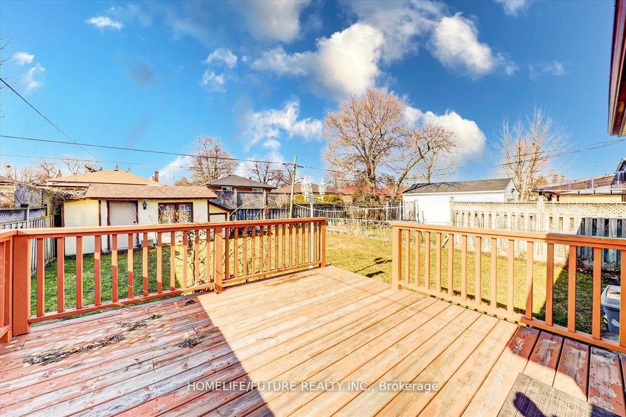 Photo 19 of Unit Main, 28 Sharbot Avenue, Scarborough, Woburn — HOMEH