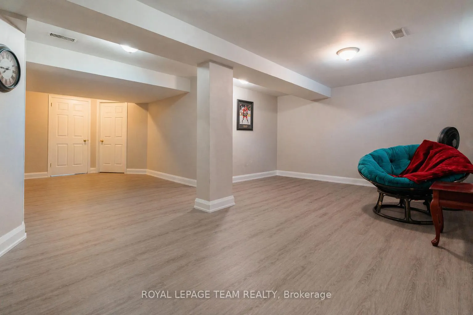 Photo 34 of 16 Pickwick Drive, Ottawa, Barrhaven - Cedargrove/Fraserdale — HOMEH