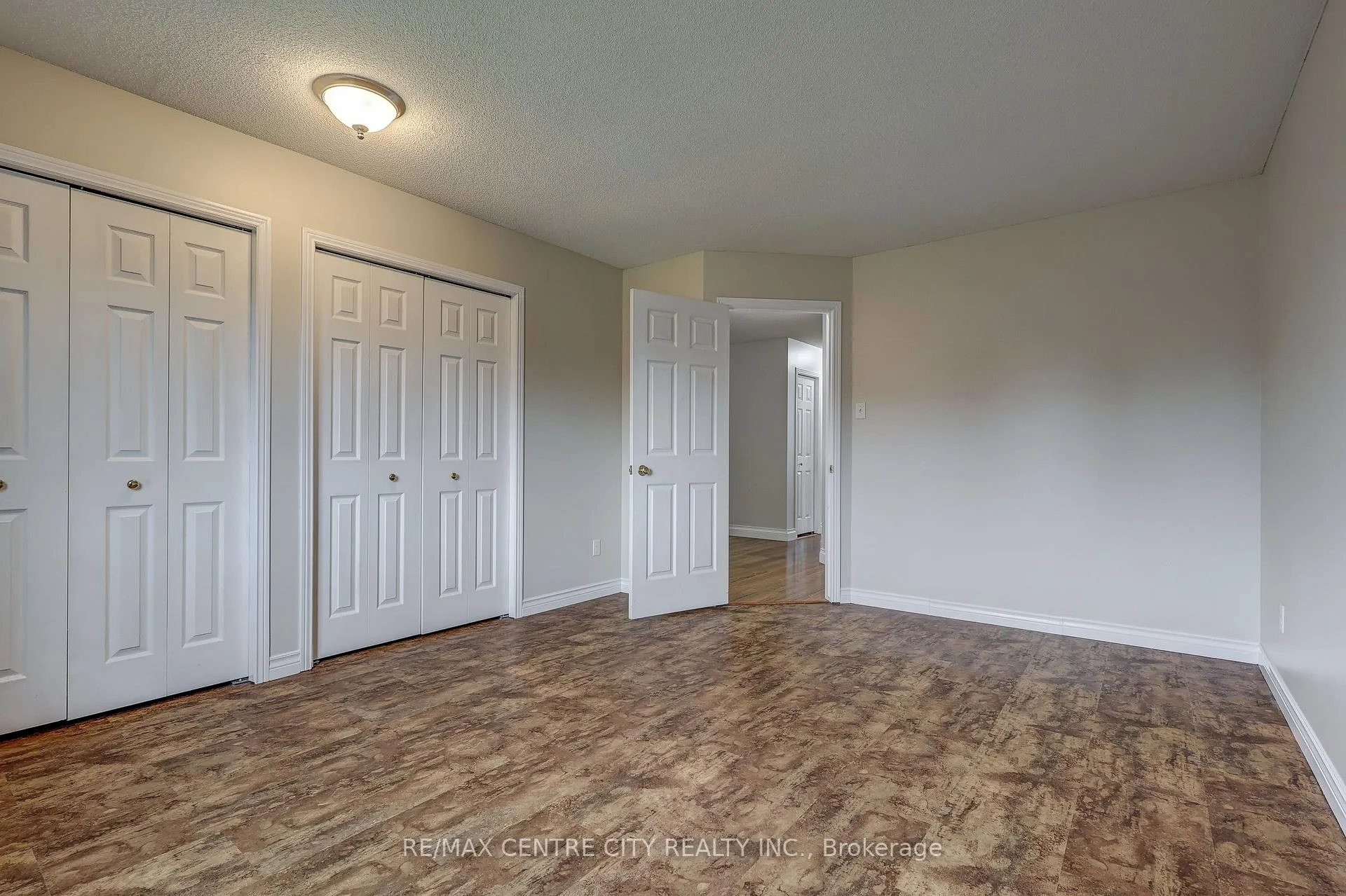 Photo 20 of 42 Oldewood Crescent, St. Thomas — HOMEH