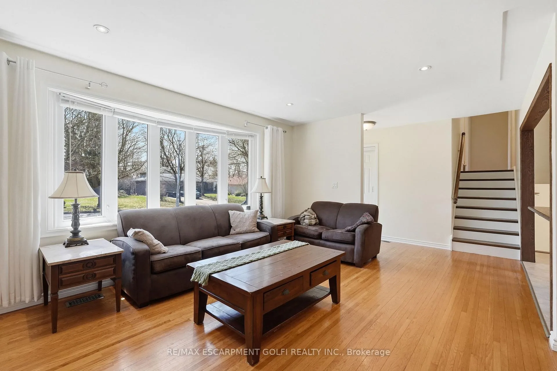 Photo 7 of 55 Berkley Crescent, Norfolk, Simcoe — HOMEH