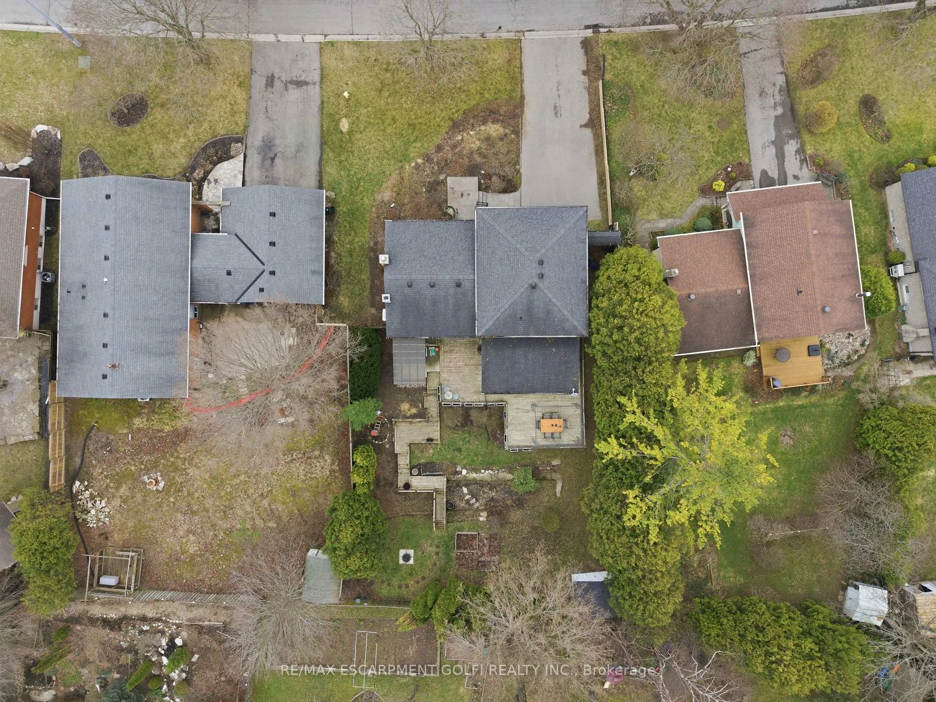 Photo 45 of 55 Berkley Crescent, Norfolk, Simcoe — HOMEH