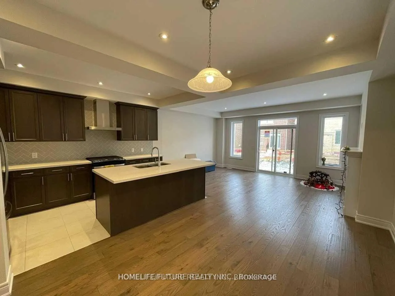 Photo 7 of 46 Gillivary Drive, Whitby, Rural Whitby — HOMEH