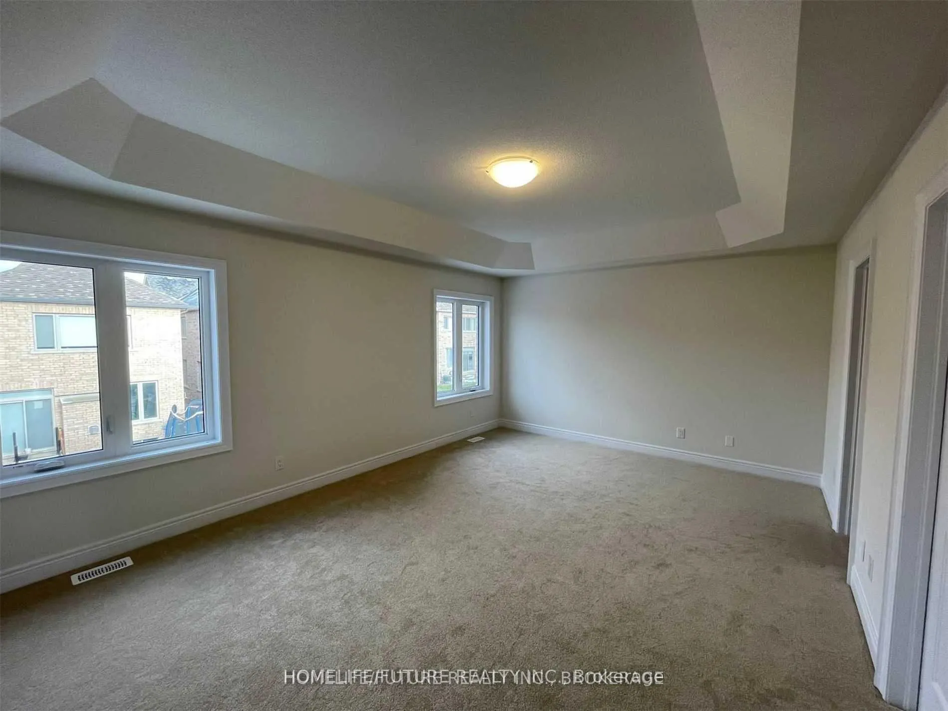 Photo 17 of 46 Gillivary Drive, Whitby, Rural Whitby — HOMEH