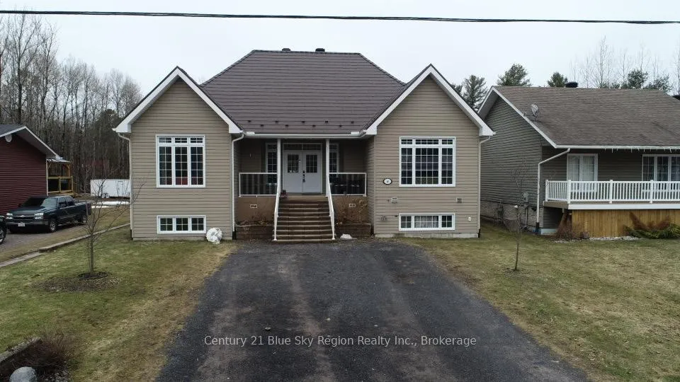 Photo 1 of 46 Eglington Road S, Callander — HOMEH