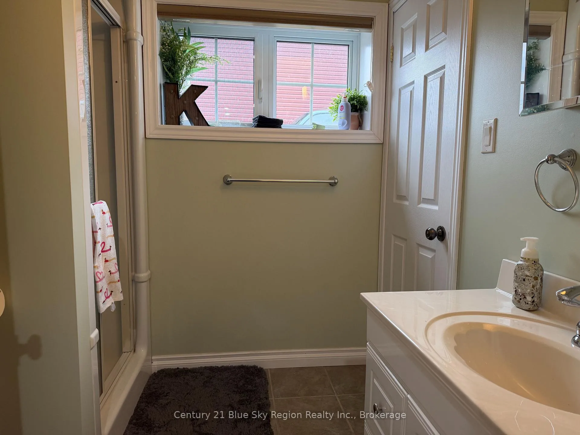 Photo 17 of 46 Eglington Road S, Callander — HOMEH