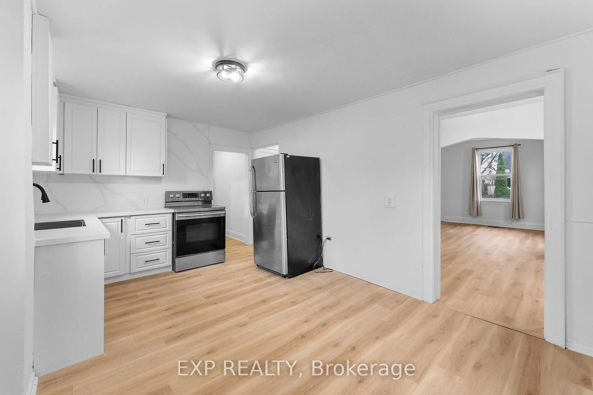 Photo 18 of Unit 1, 6367 High Street, Niagara Falls, Hospital — HOMEH