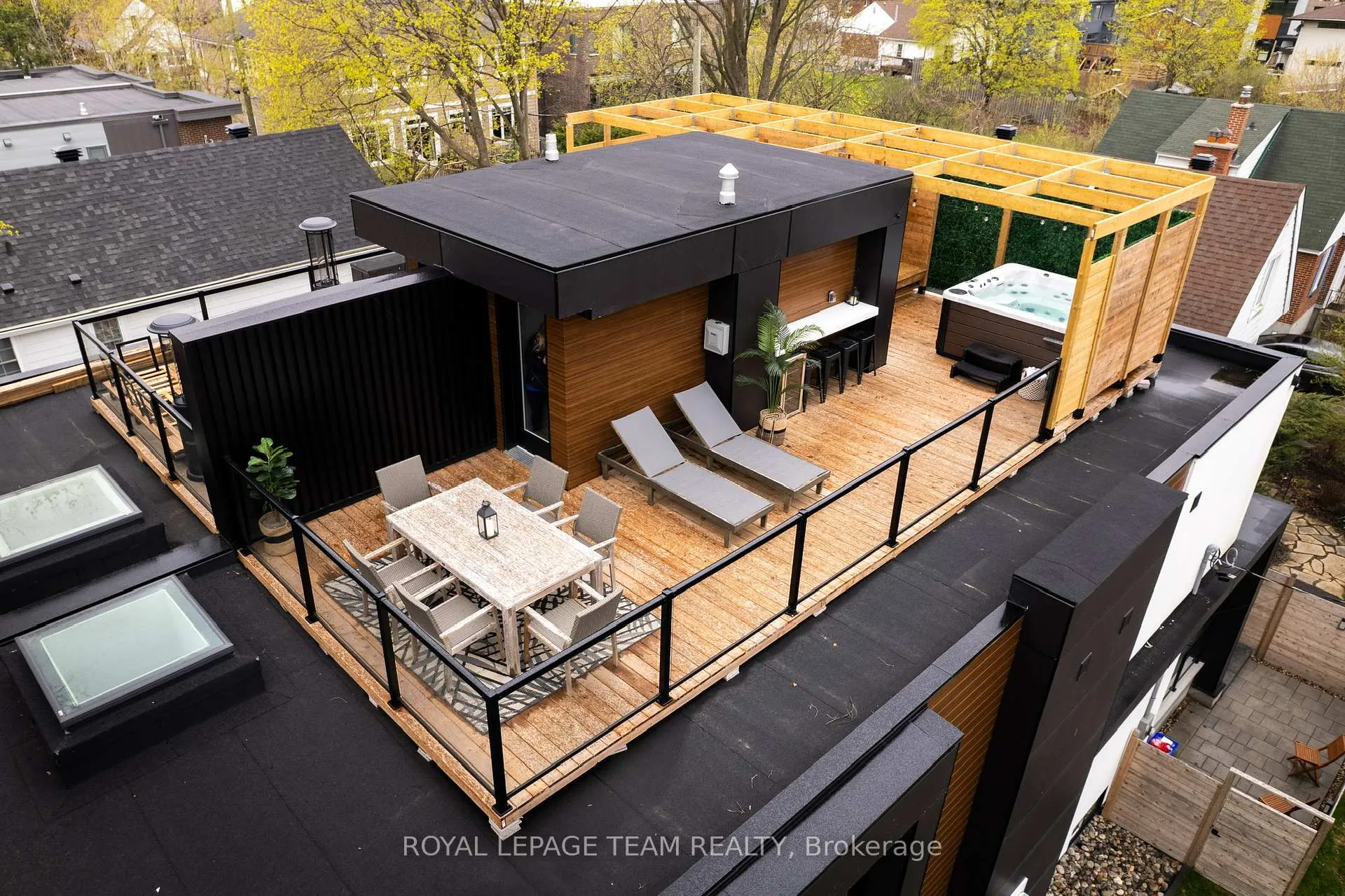Photo 23 of 358 Byron Avenue, Ottawa, Westboro/Hampton Park — HOMEH