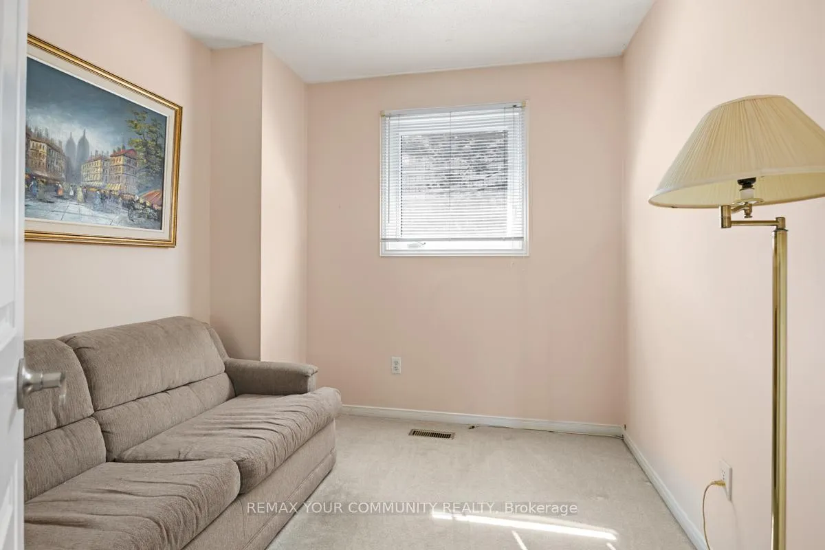 Photo 20 of 82 Whitney Place, Vaughan, Lakeview Estates — HOMEH