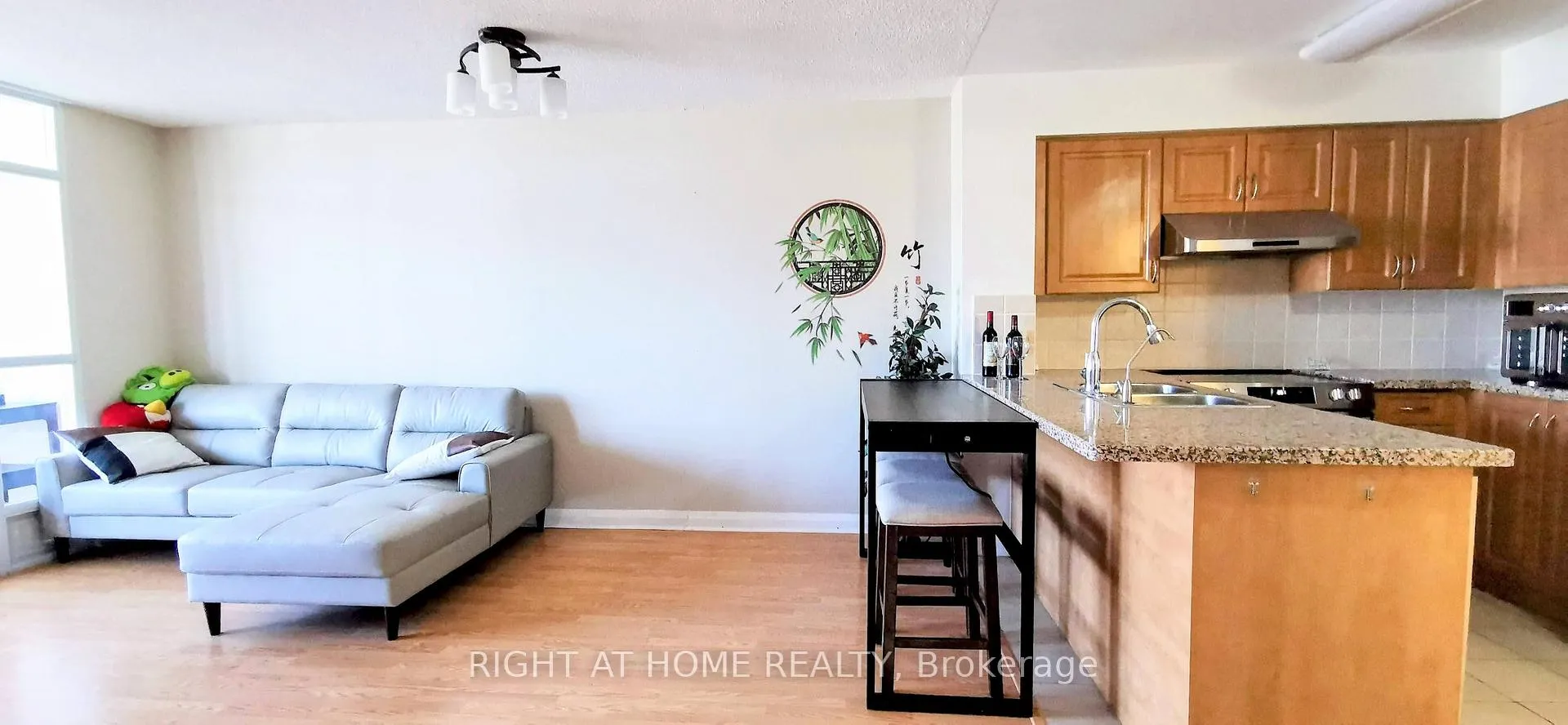 Photo 1 of Unit 613, 7363 Kennedy Road, Markham, Milliken Mills East — HOMEH