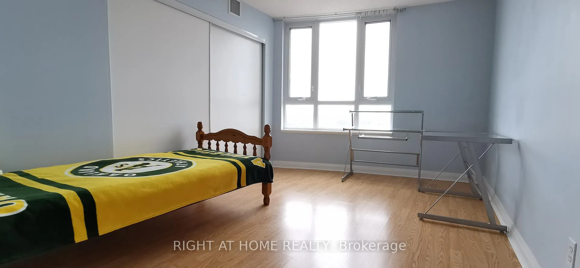 Photo 7 of Unit 613, 7363 Kennedy Road, Markham, Milliken Mills East — HOMEH