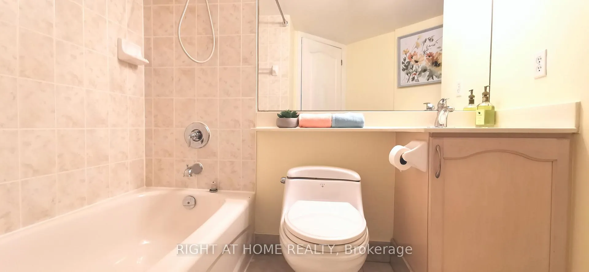 Photo 10 of Unit 613, 7363 Kennedy Road, Markham, Milliken Mills East — HOMEH
