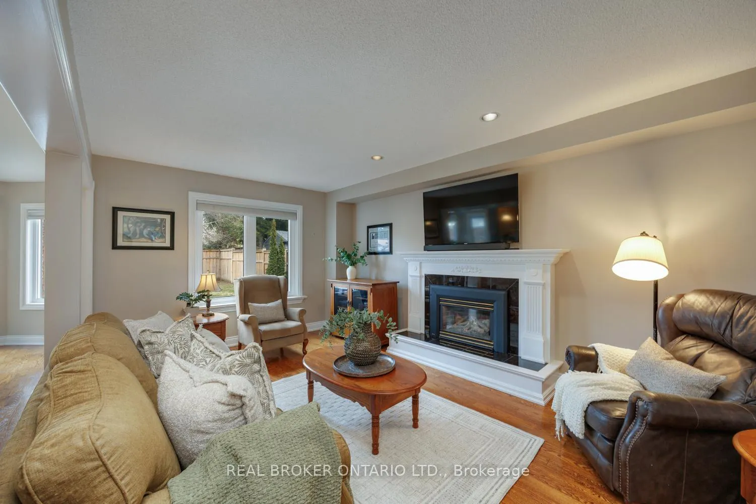 Photo 14 of 3 Remi Court, Clarington, Newcastle — HOMEH