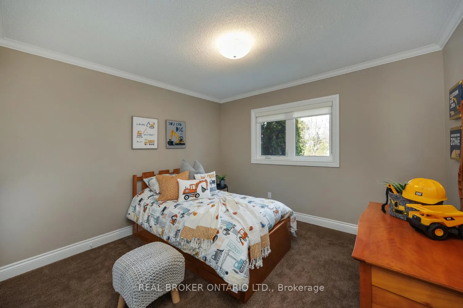 Photo 23 of 3 Remi Court, Clarington, Newcastle — HOMEH