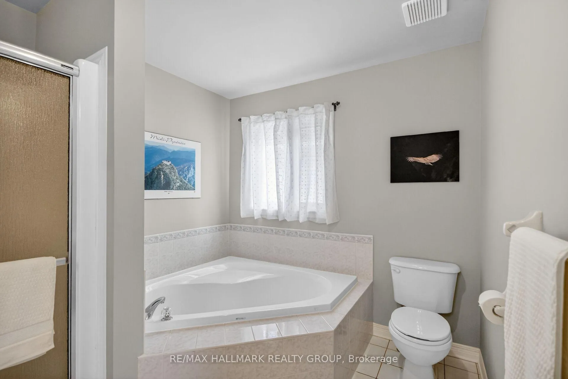 Photo 22 of 177 Redpath Drive, Ottawa, Barrhaven East — HOMEH