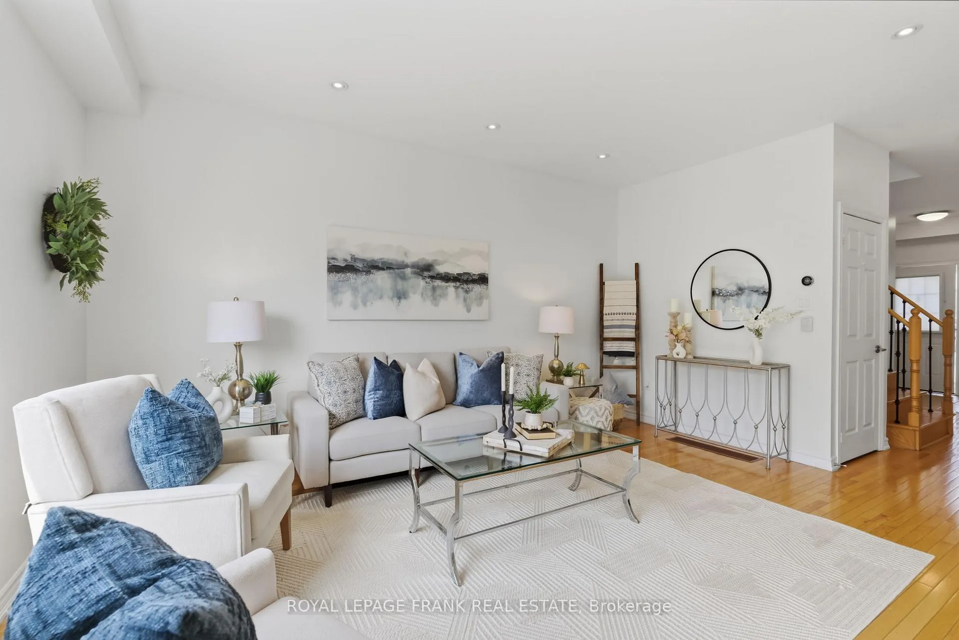 Photo 5 of 68 Forrester Drive, Clarington, Bowmanville — HOMEH