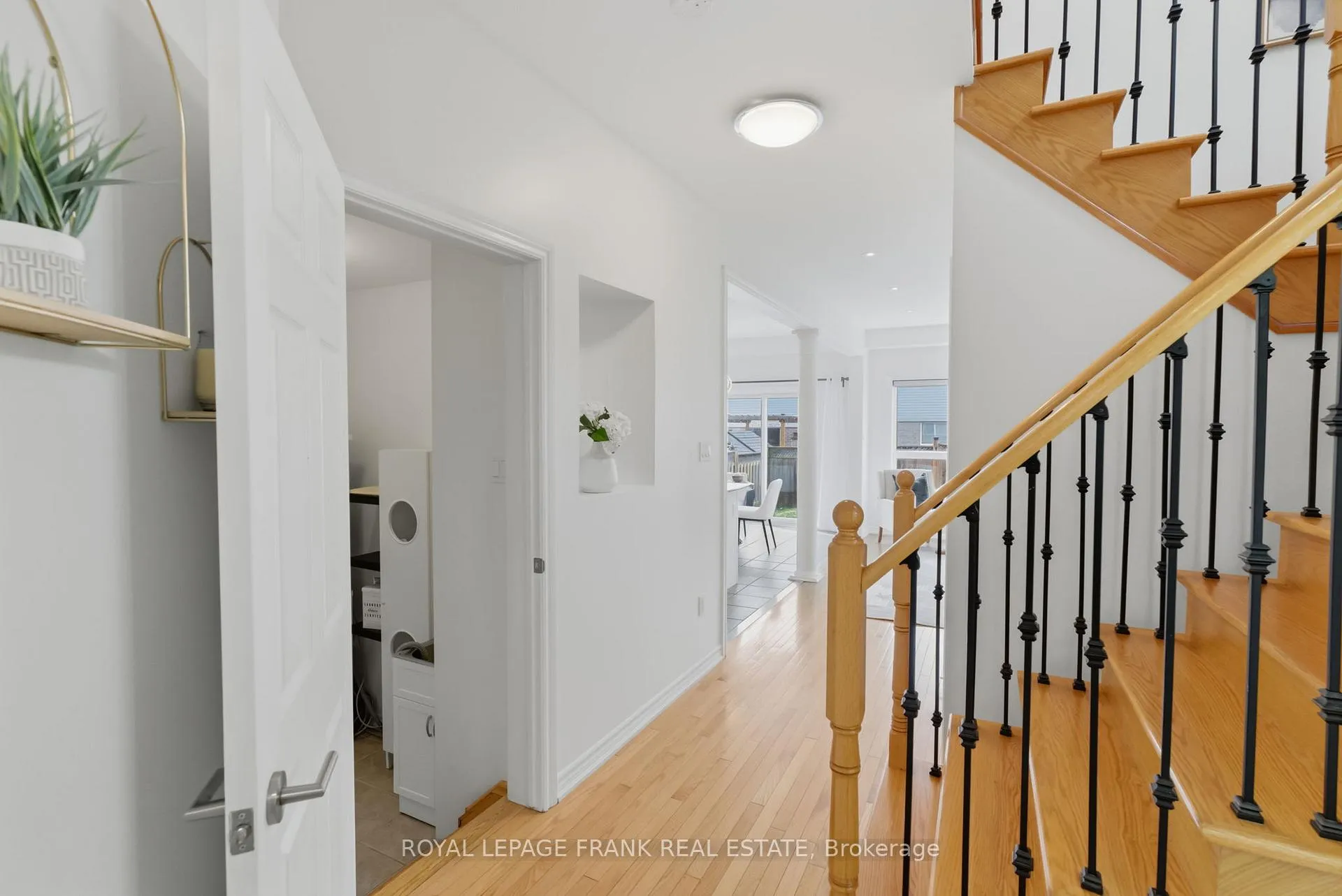 Photo 15 of 68 Forrester Drive, Clarington, Bowmanville — HOMEH