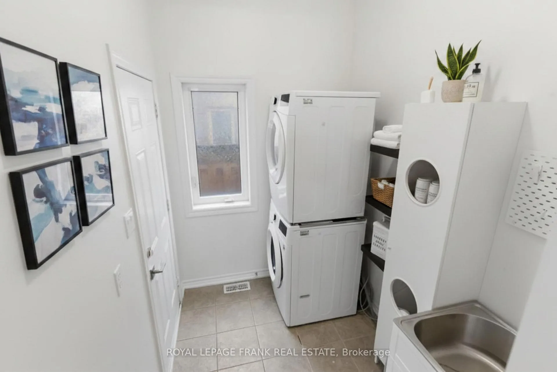 Photo 16 of 68 Forrester Drive, Clarington, Bowmanville — HOMEH