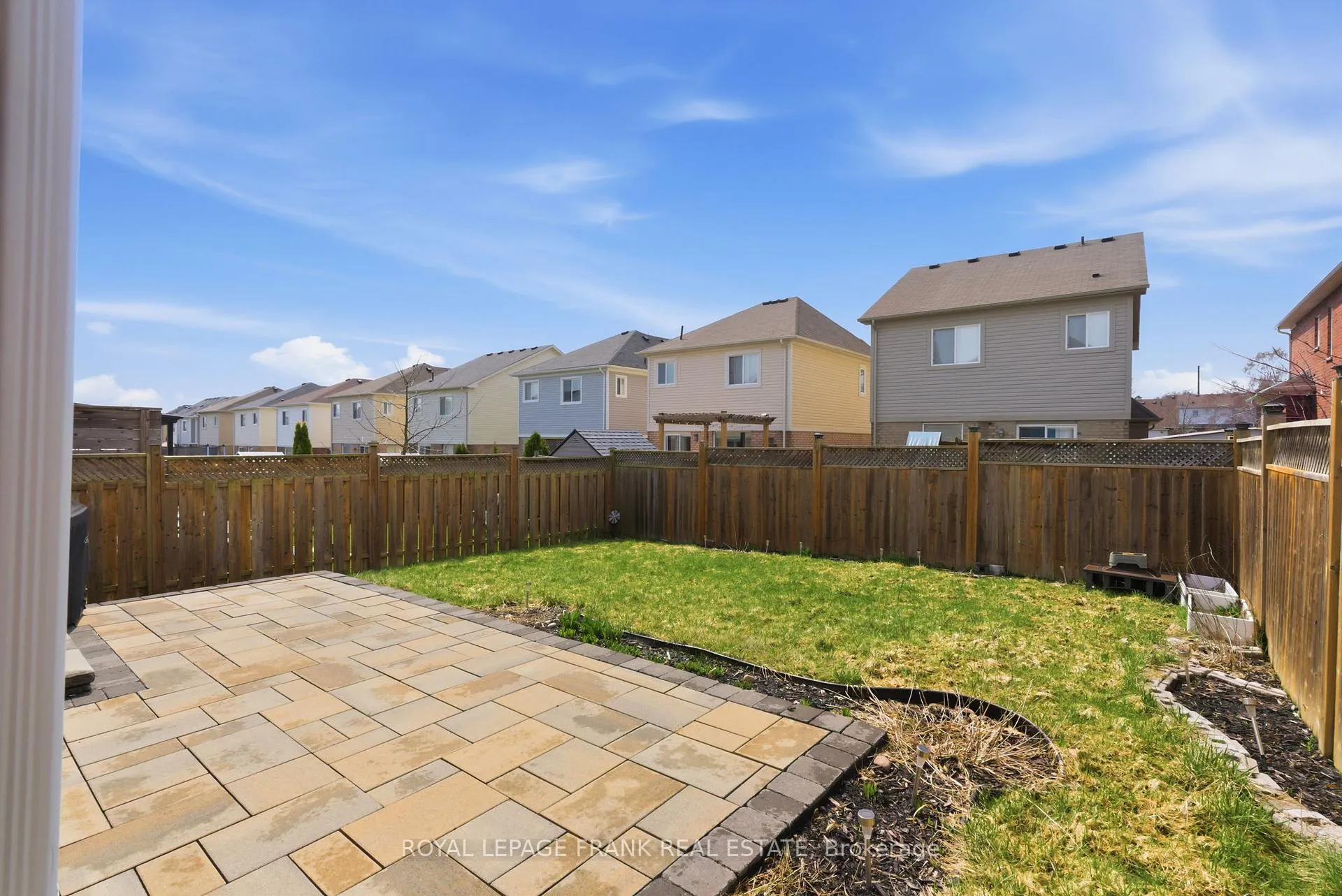 Photo 34 of 68 Forrester Drive, Clarington, Bowmanville — HOMEH