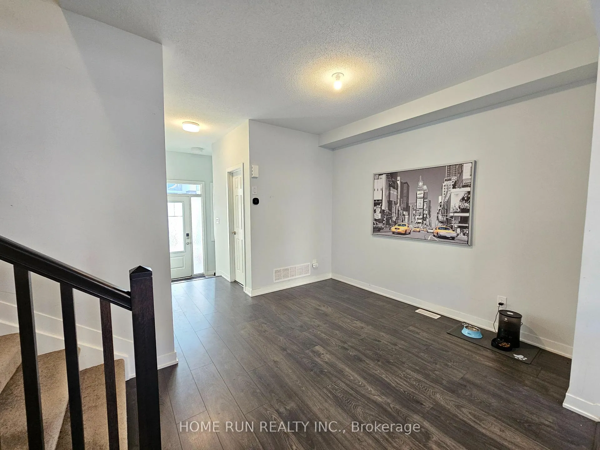 Photo 7 of 233 Billrian Crescent, Ottawa, Stittsville (North) — HOMEH