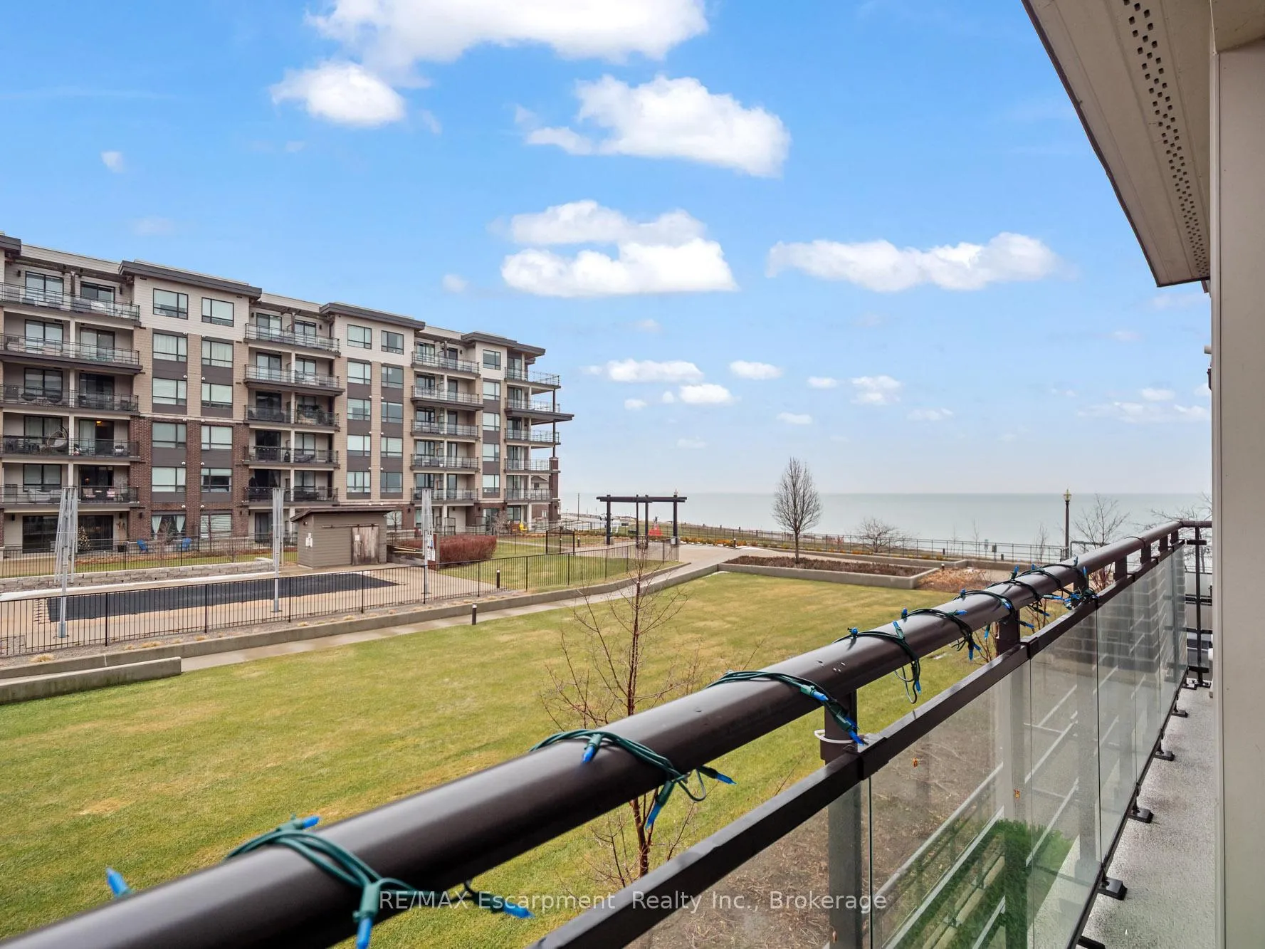 Photo 15 of Unit 218, 10 Esplanade Lane, Grimsby, Grimsby Beach — HOMEH