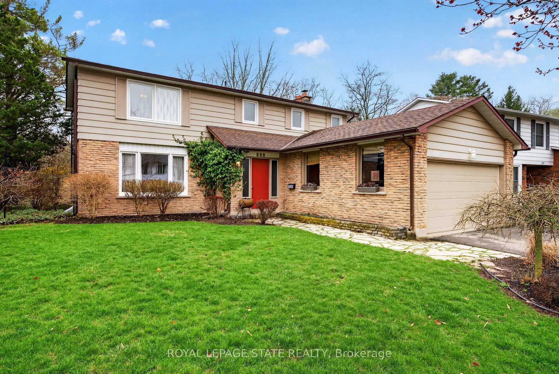Photo 1 of 103 Turnbull Road, Hamilton, Dundas — HOMEH