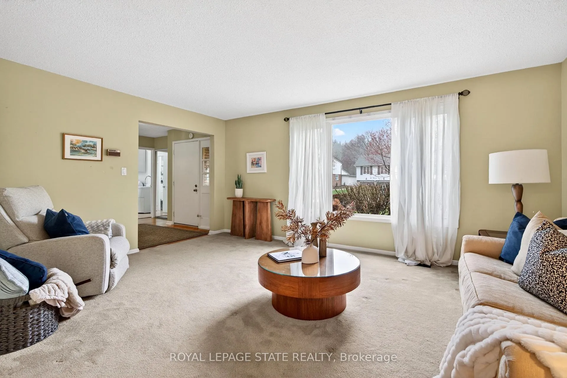 Photo 11 of 103 Turnbull Road, Hamilton, Dundas — HOMEH
