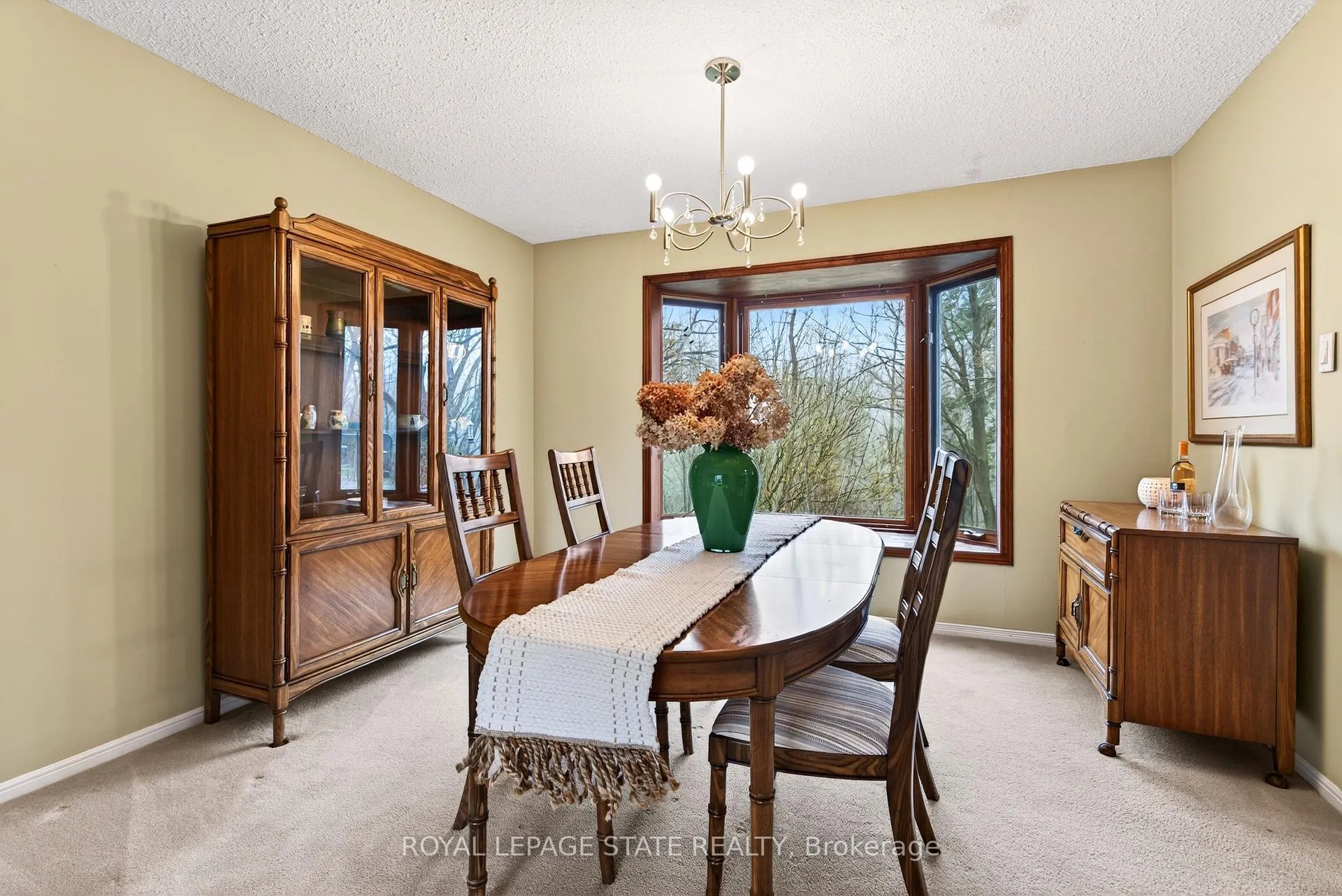 Photo 13 of 103 Turnbull Road, Hamilton, Dundas — HOMEH