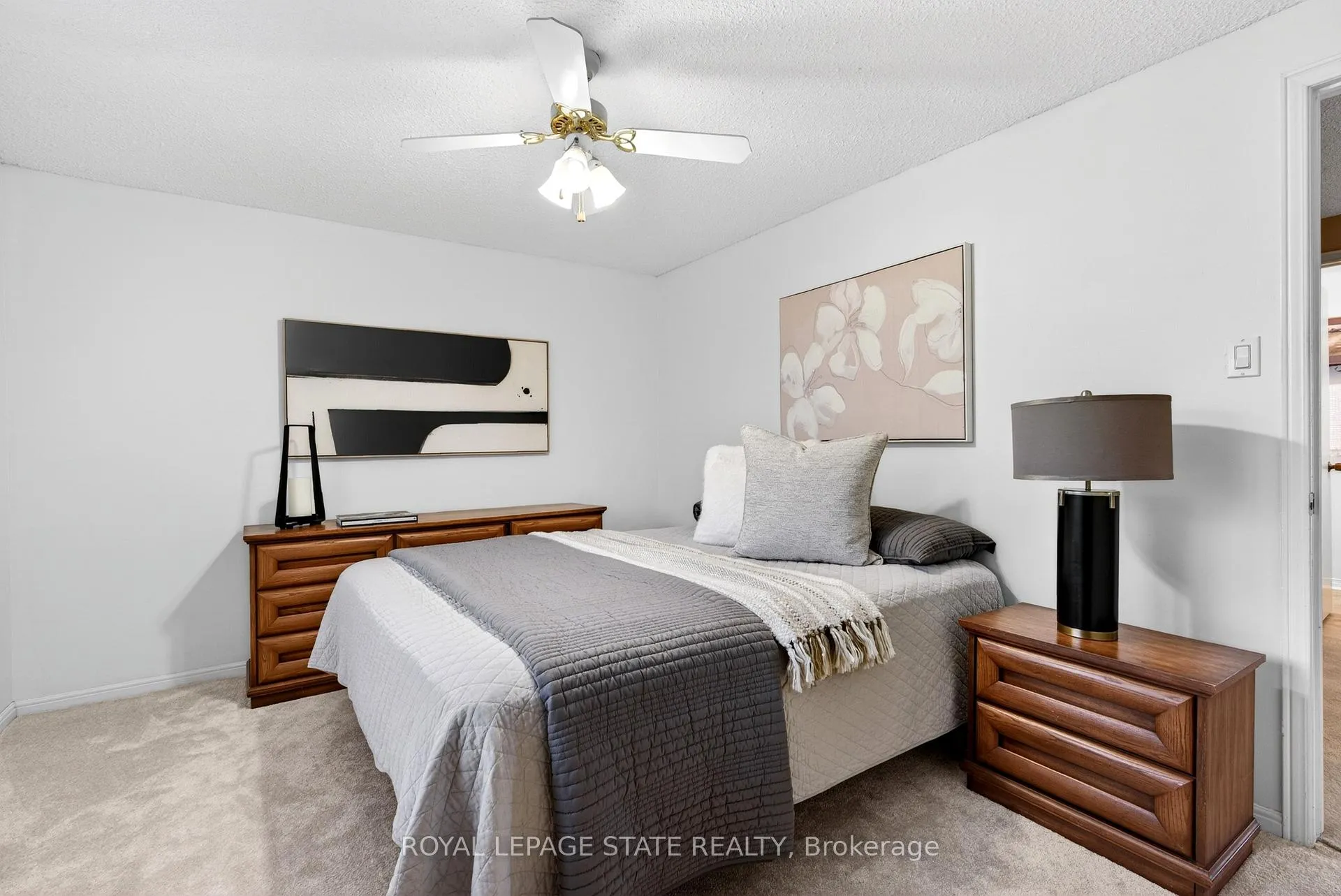 Photo 35 of 103 Turnbull Road, Hamilton, Dundas — HOMEH