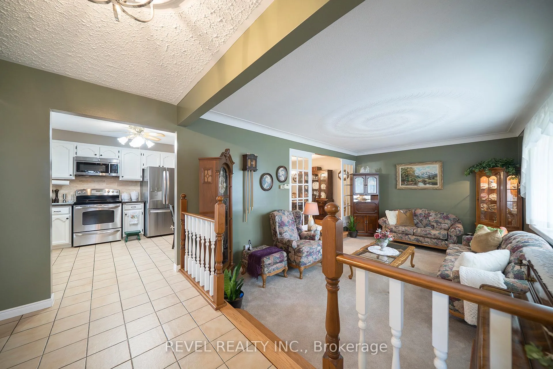 Photo 7 of 45 Clench Avenue, Brantford — HOMEH