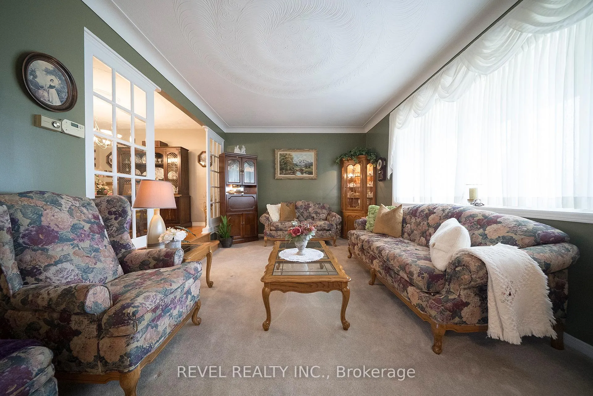 Photo 8 of 45 Clench Avenue, Brantford — HOMEH