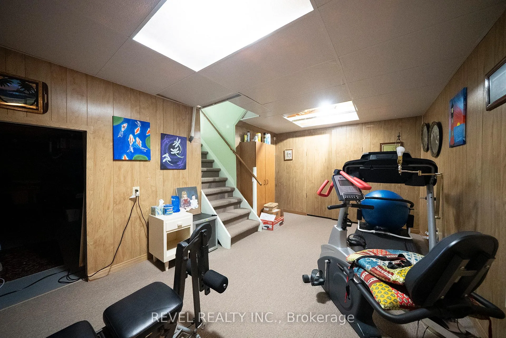Photo 34 of 45 Clench Avenue, Brantford — HOMEH