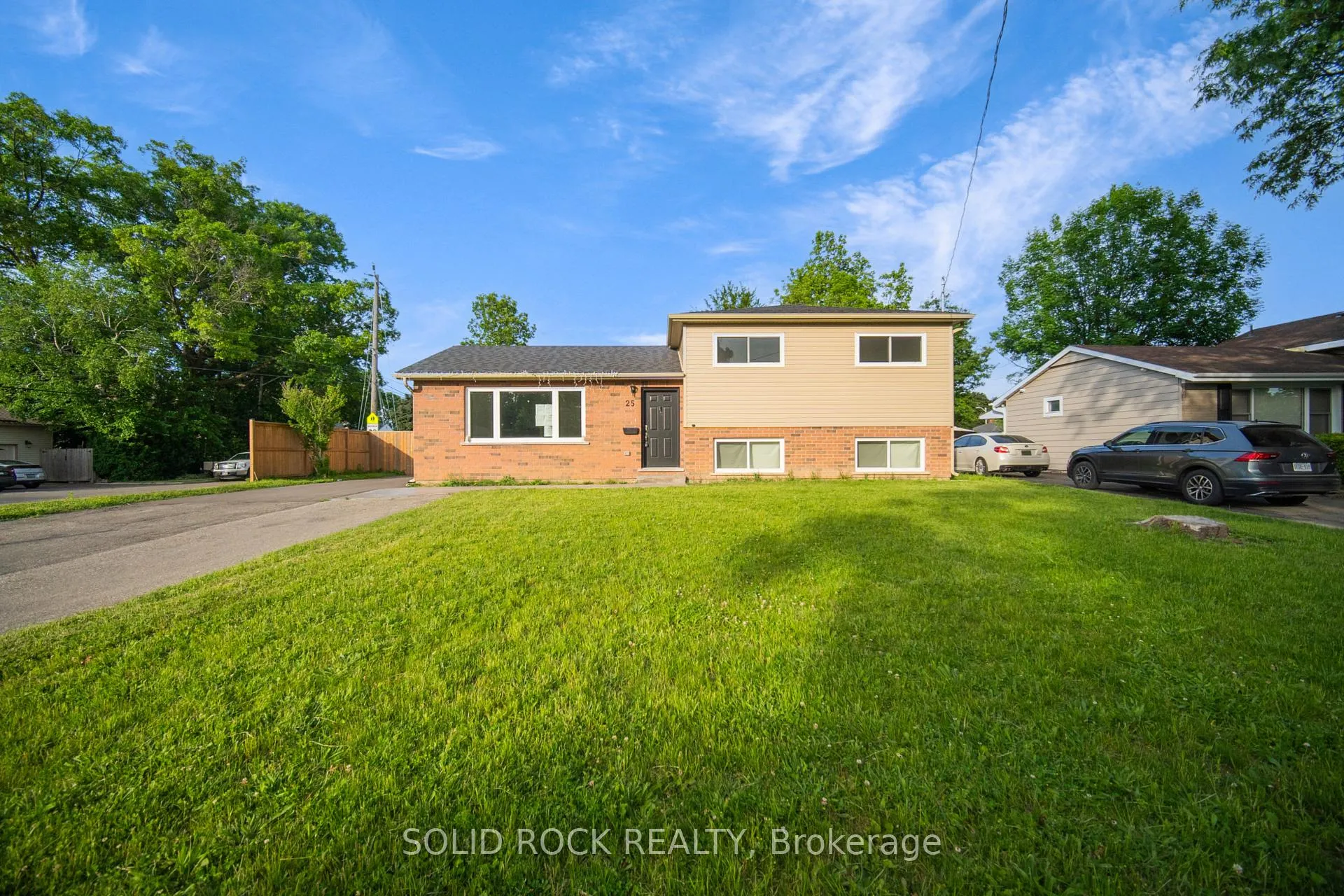 Photo 1 of 25 Patterson Avenue, Brantford, Echo Place — HOMEH