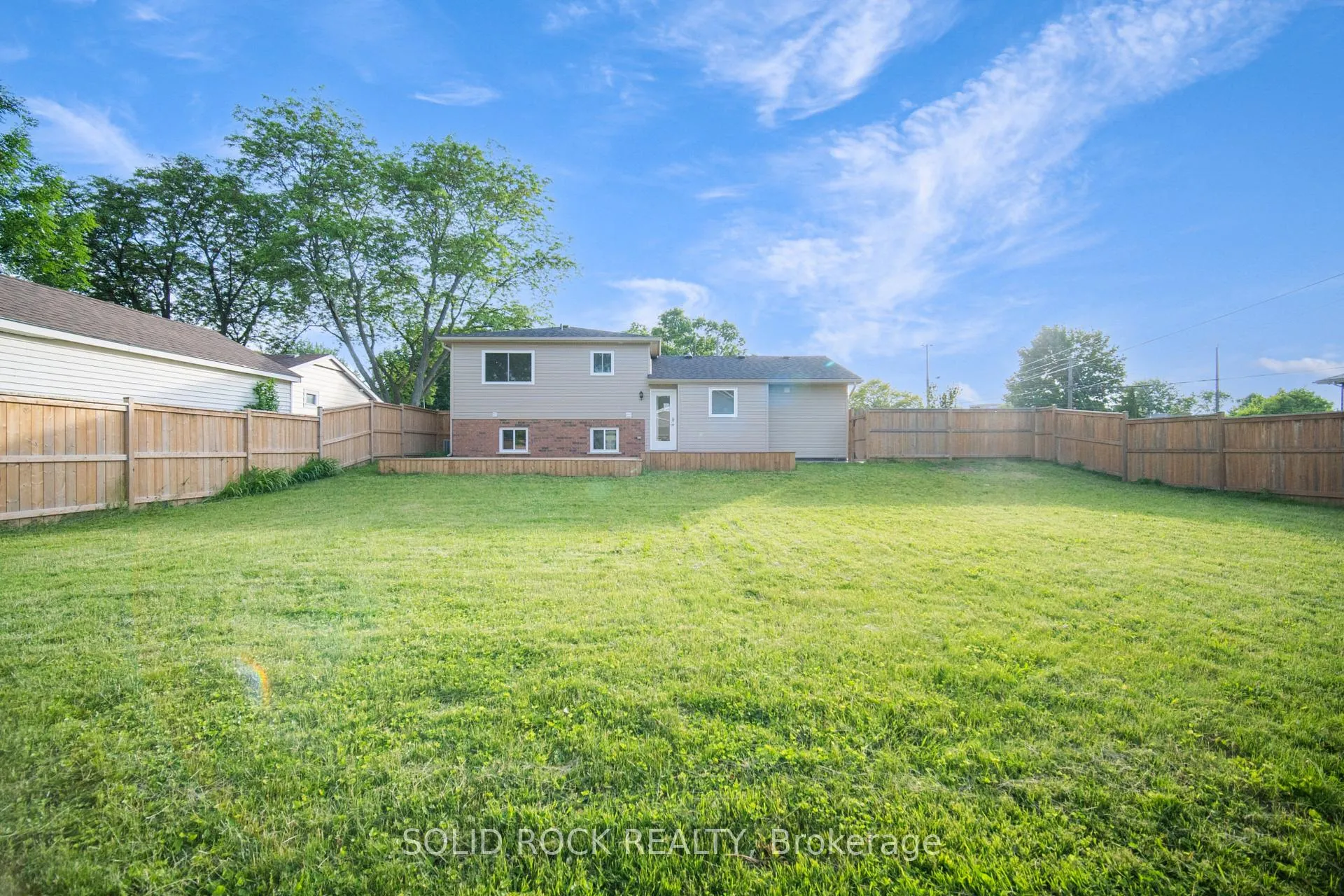 Photo 30 of 25 Patterson Avenue, Brantford, Echo Place — HOMEH