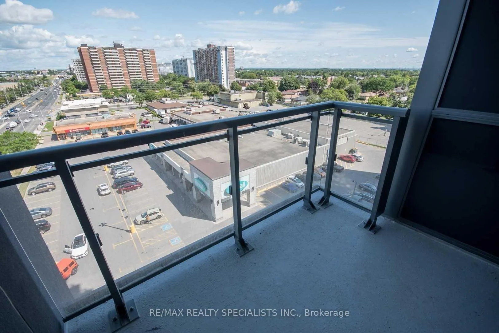 Photo 17 of Unit 813, 30 Meadowglen Place, Scarborough, Woburn — HOMEH