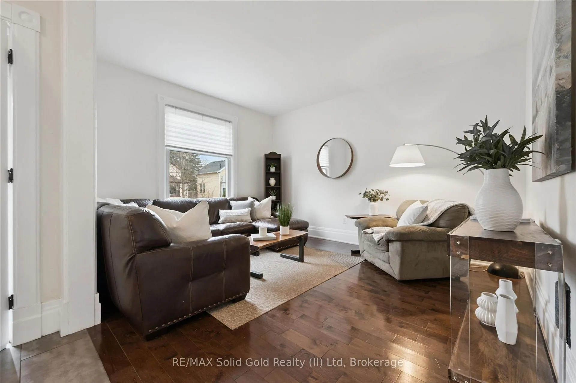 Photo 7 of 15 Samuel Street, Kitchener — HOMEH