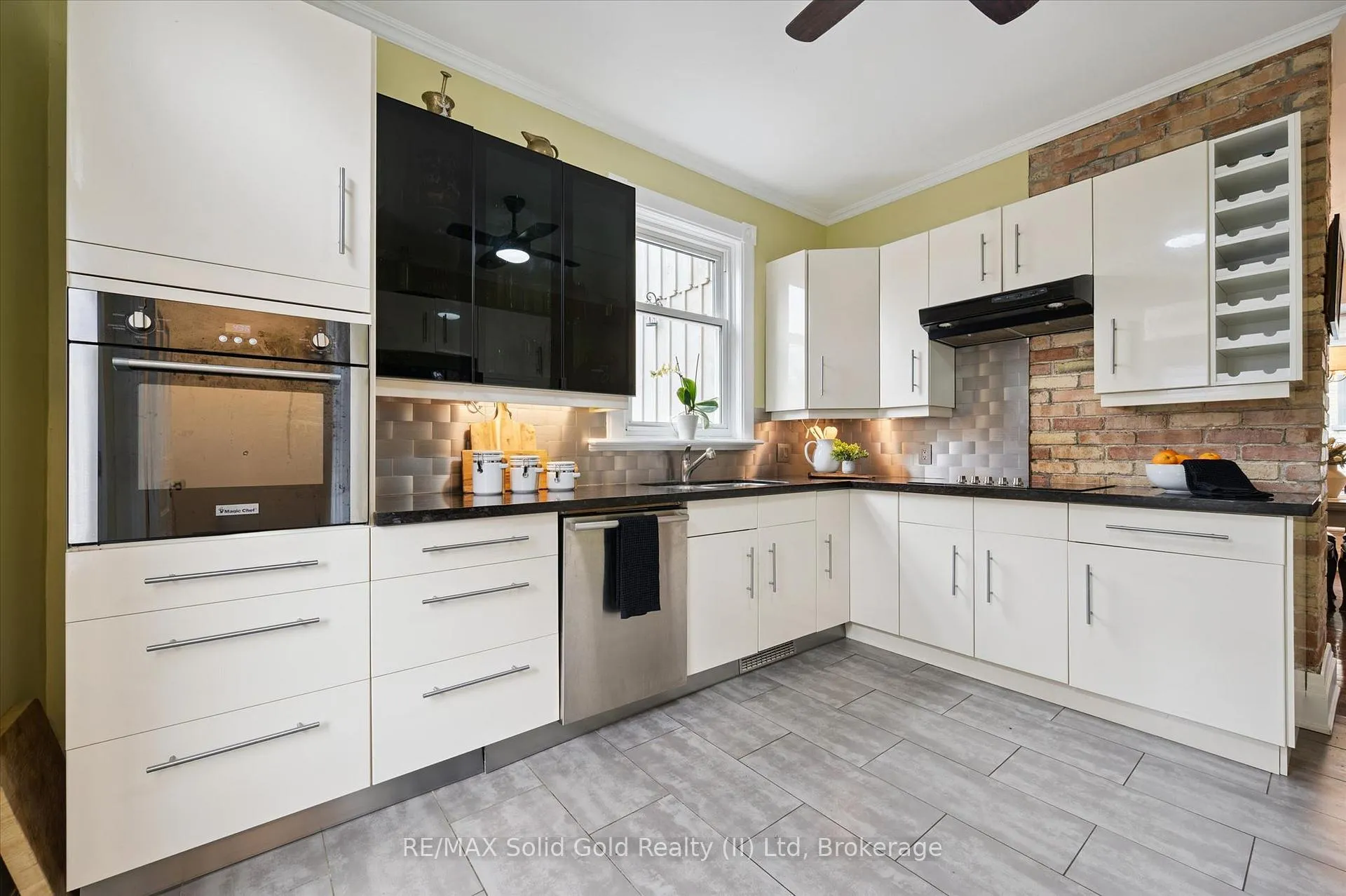 Photo 15 of 15 Samuel Street, Kitchener — HOMEH
