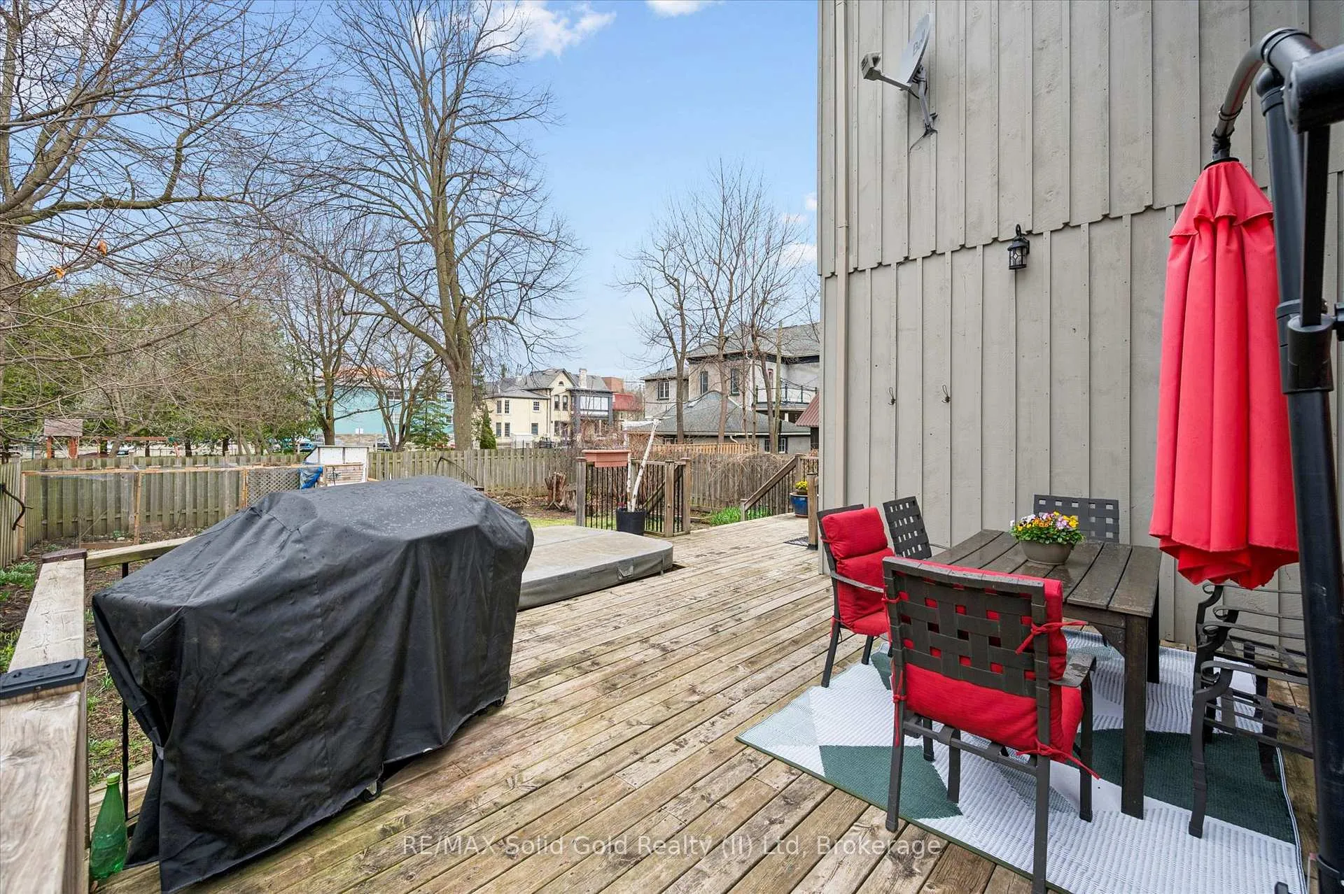 Photo 41 of 15 Samuel Street, Kitchener — HOMEH