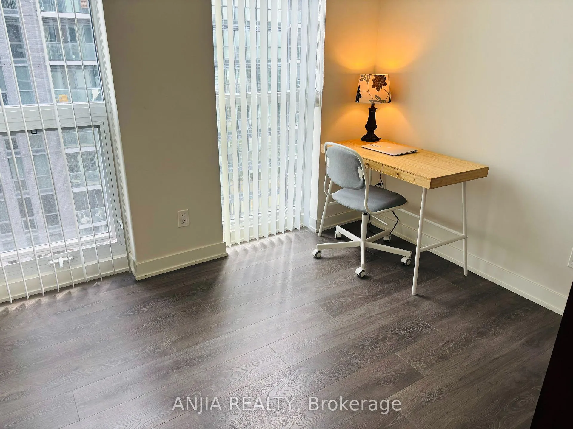 Photo 6 of Unit 1807, 6 Sonic Way, Toronto, Flemingdon Park — HOMEH