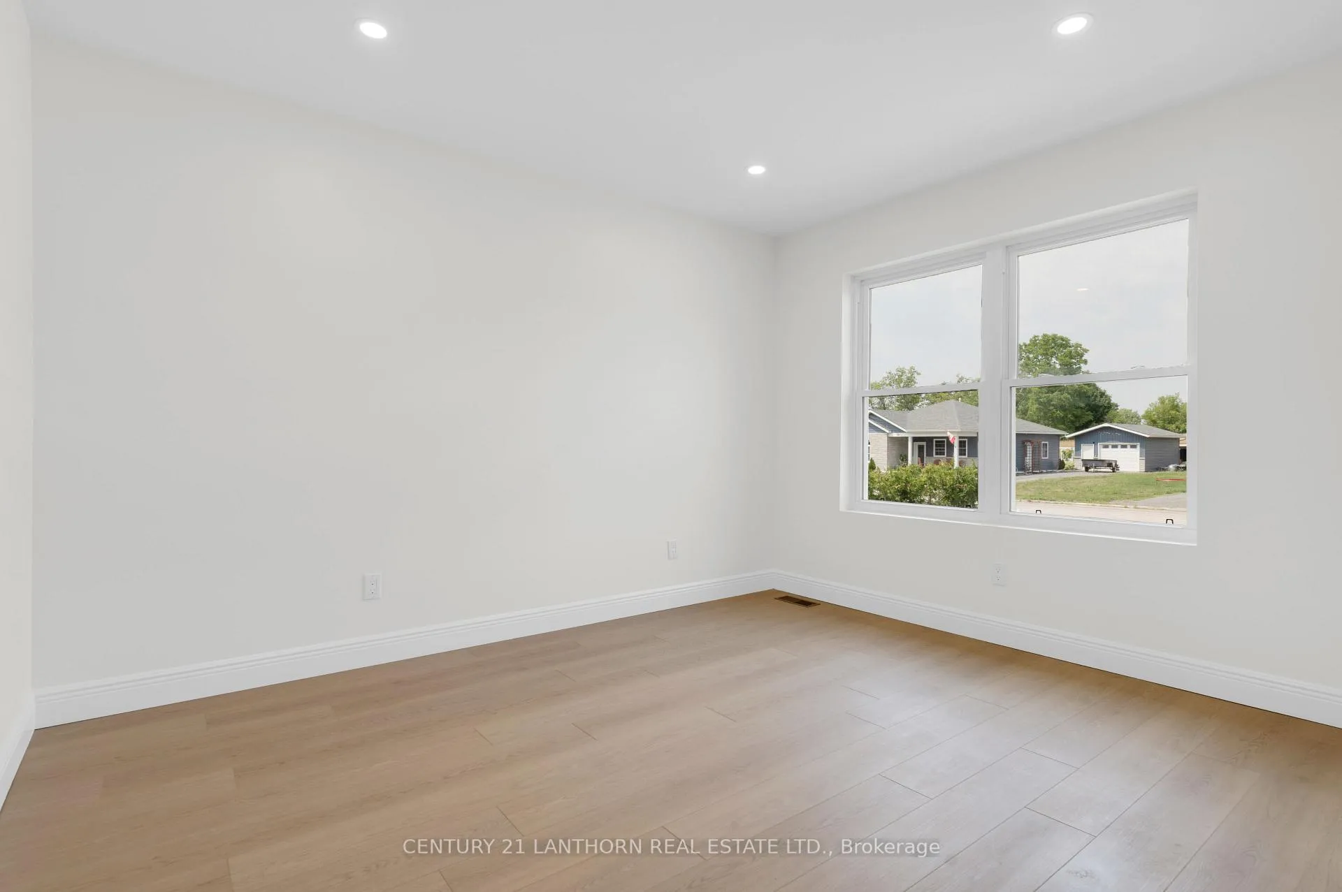 Photo 8 of 91 Duncan Street, Centre Hastings — HOMEH