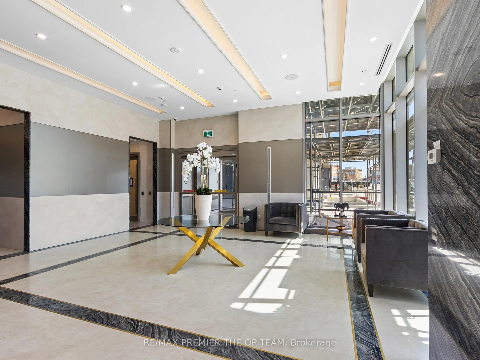 Photo 14 of Unit 817, 10 Gatineau Drive, Vaughan, Beverley Glen — HOMEH