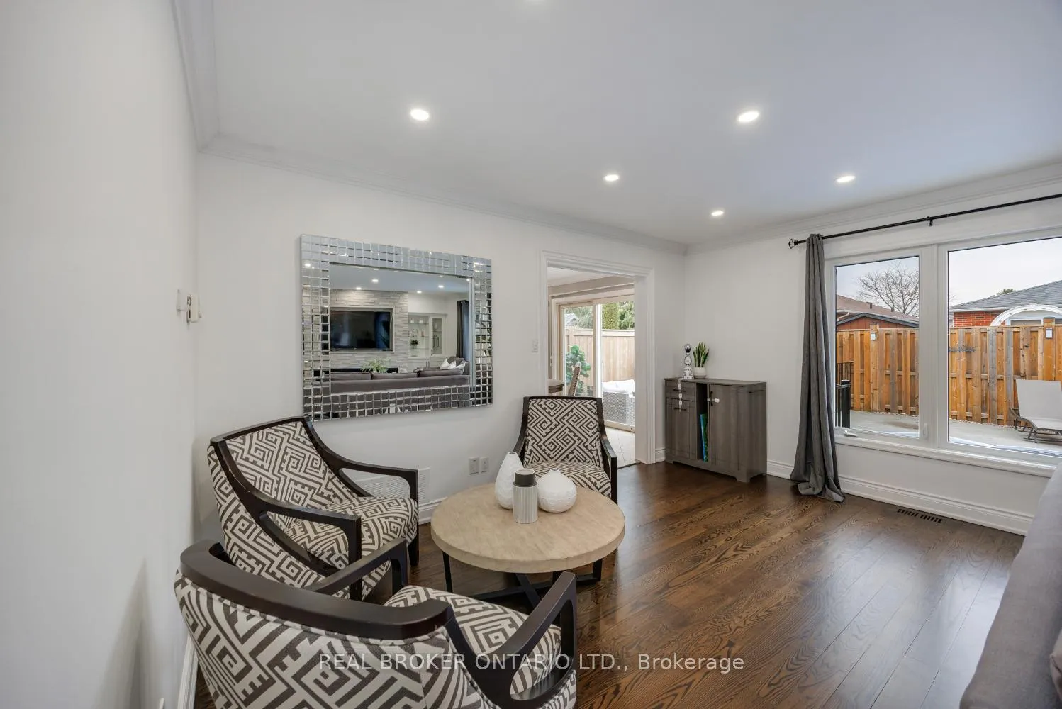 Photo 20 of 55 Mull Crescent, Clarington, Courtice — HOMEH