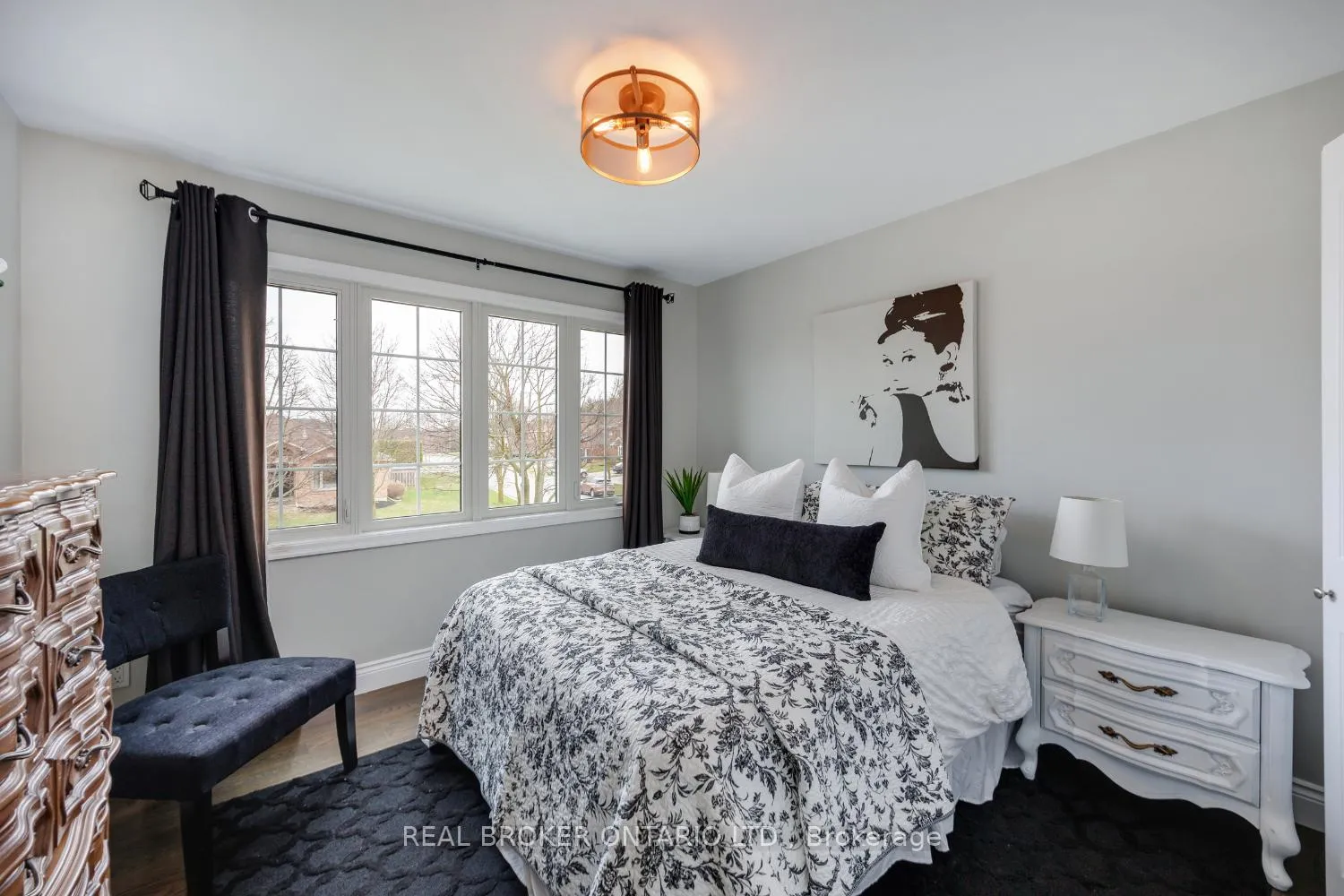 Photo 31 of 55 Mull Crescent, Clarington, Courtice — HOMEH
