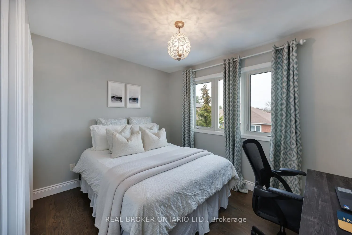 Photo 32 of 55 Mull Crescent, Clarington, Courtice — HOMEH