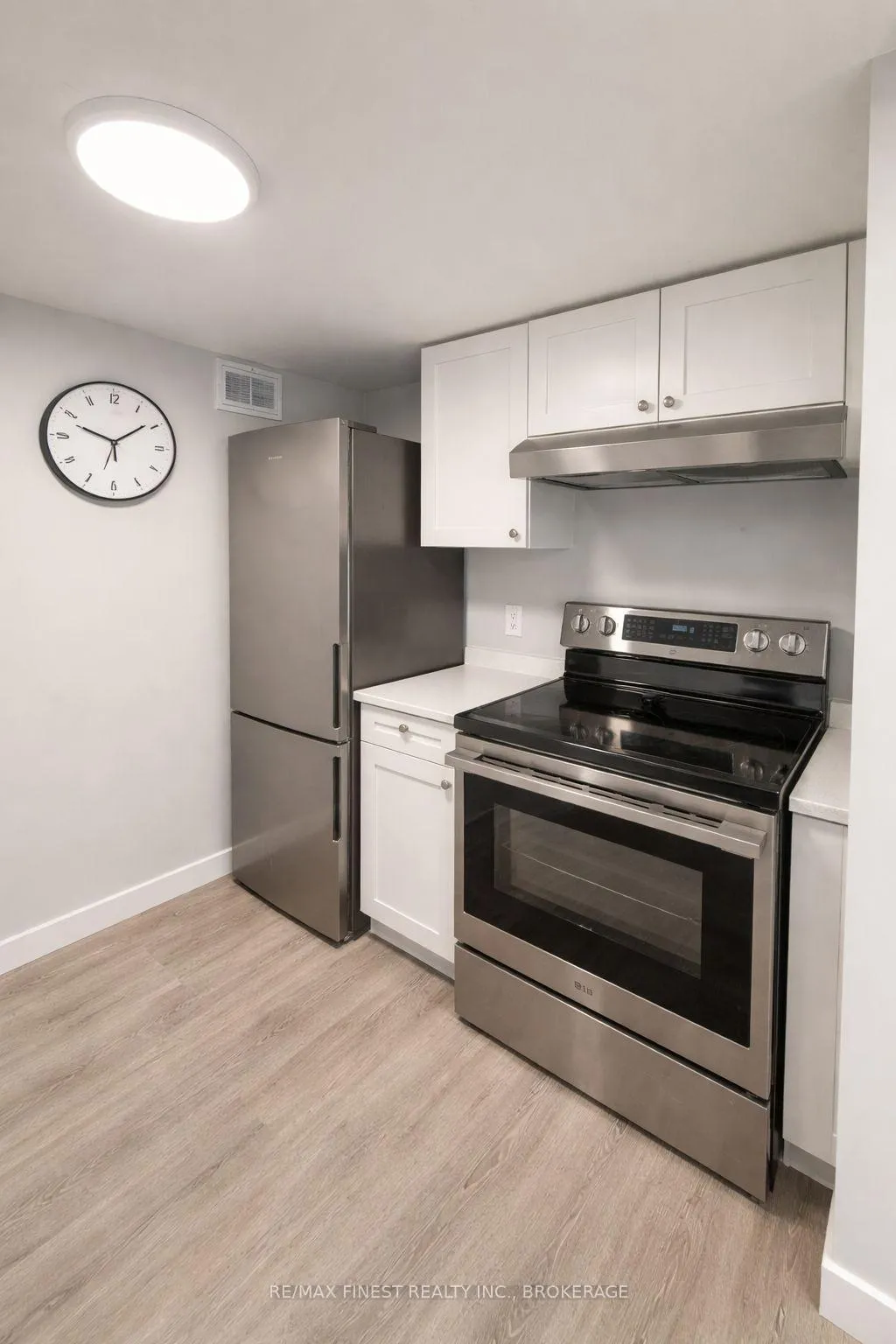 Photo 4 of Unit A, 7 Ainsley Place, Kingston, Rideau — HOMEH