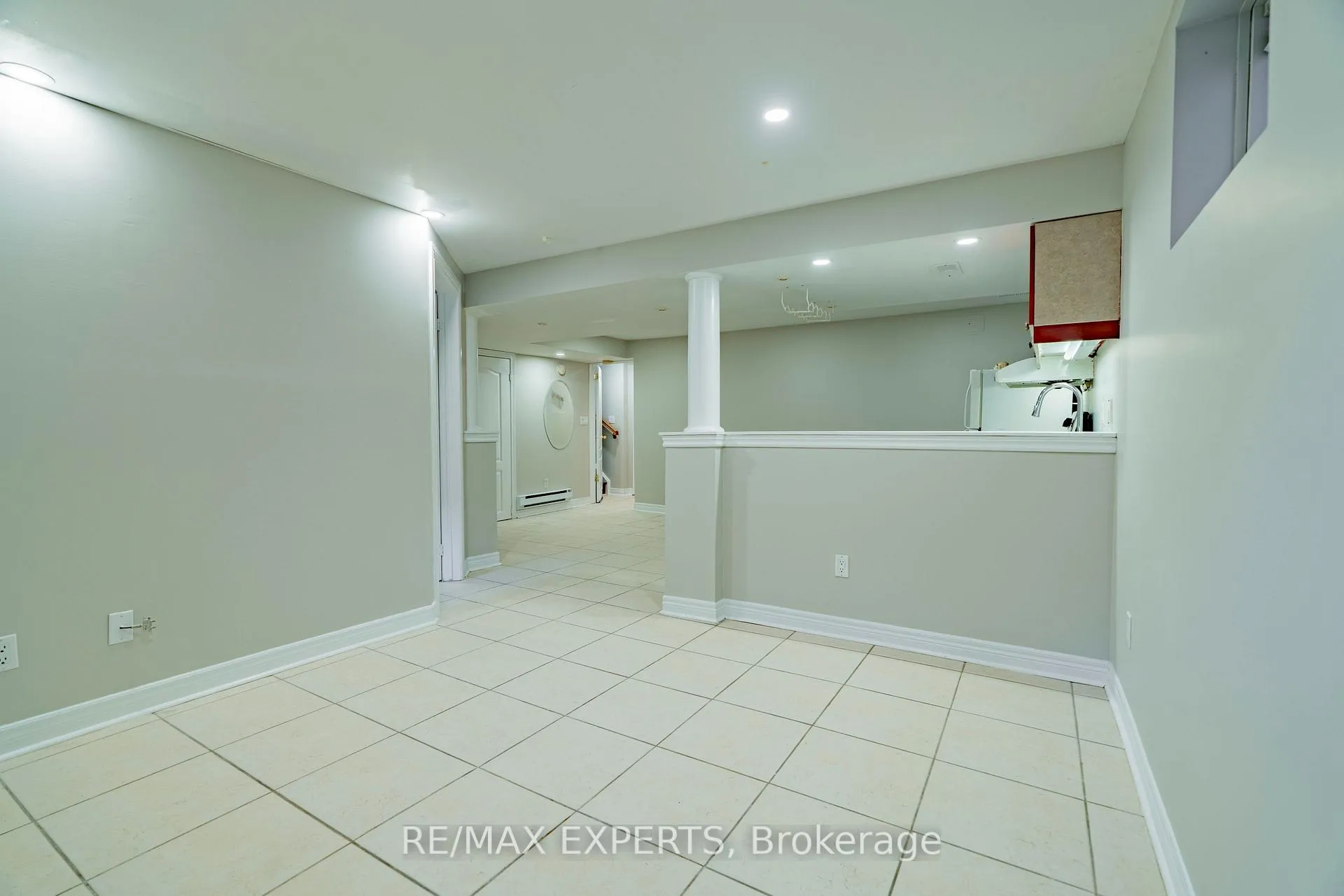 Photo 37 of 96 Sedgewick Circle, Brampton, Fletcher's Meadow — HOMEH